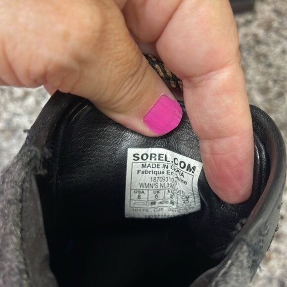 Sorel Women's Blake Waterproof Lace-Up Booties women’s 8 chunky platform shoes - Picture 3 of 16